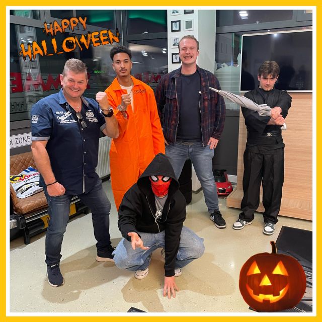 🎃👻 Happy Halloween! Habt einen schaurig-schönen Abend! 👻🎃 #fahrschulesommer #fahrschulevillach #schnellkurs #herbstkurs #halloween #happyhalloween #vielspaß #drivesafe